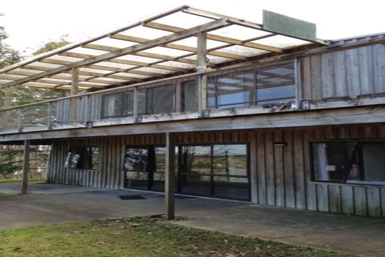 Photo of property in 23 James Paige Lane, Riverhead, Albany, 0793