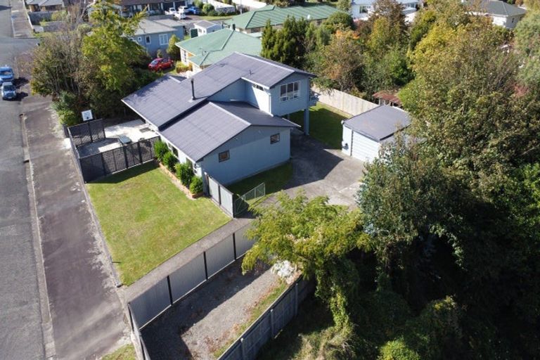 Photo of property in 29 Hunter Street, Dannevirke, 4930