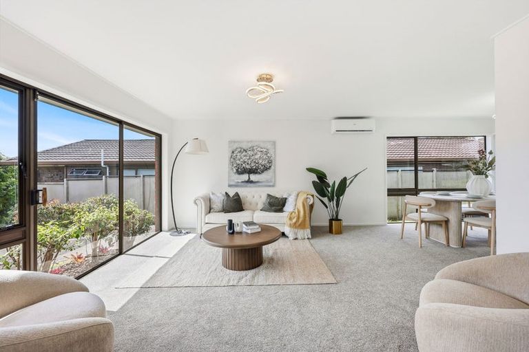 Photo of property in 178 Prince Regent Drive, Farm Cove, Auckland, 2012