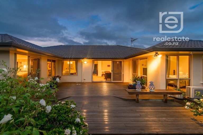 Photo of property in 157 Kilkenny Drive, East Tamaki Heights, Auckland, 2016