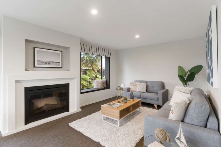 Photo of property in 52 Vagues Road, Northcote, Christchurch, 8052