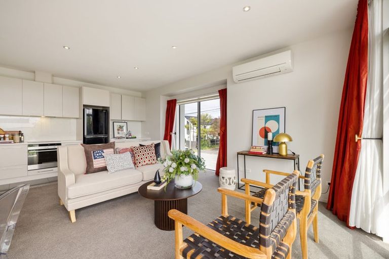Photo of property in 26 Springfield Road, Saint Albans, Christchurch, 8014