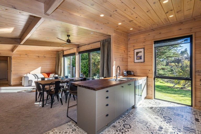 Photo of property in 18 Kaitieke Road, Raurimu, Owhango, 3990