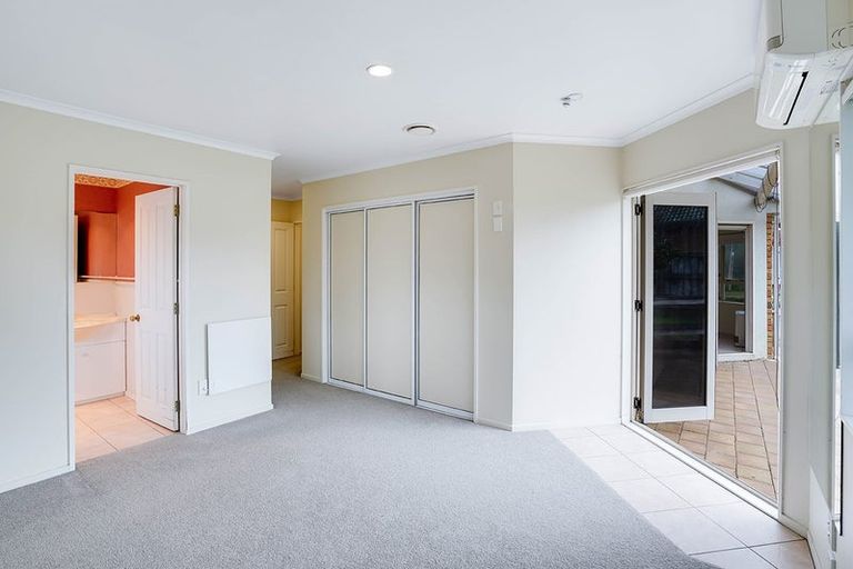 Photo of property in 41 Dalgliesh Avenue, Forest Lake, Hamilton, 3200