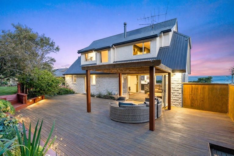 Photo of property in 7 Queen Street, Brighton, Dunedin, 9035