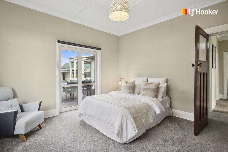 Photo of property in 64 Royal Crescent, Saint Kilda, Dunedin, 9012