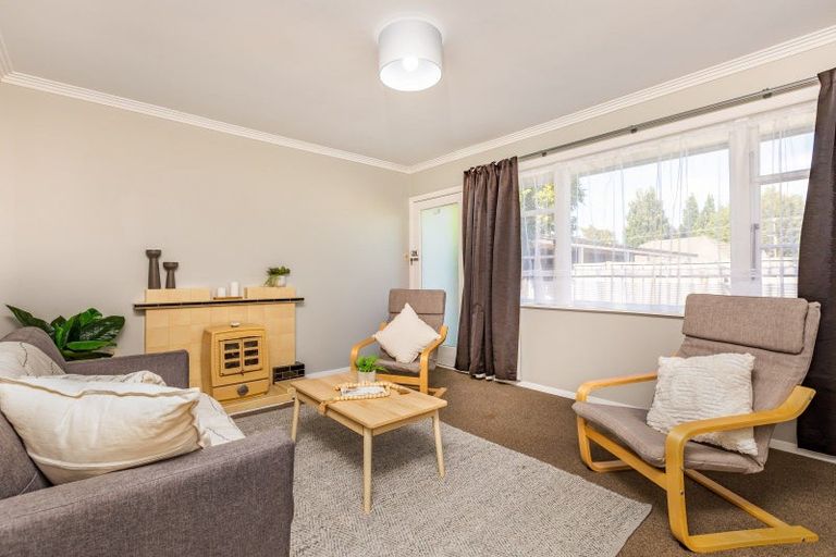 Photo of property in 4/6 Ruahine Street, Trentham, Upper Hutt, 5018