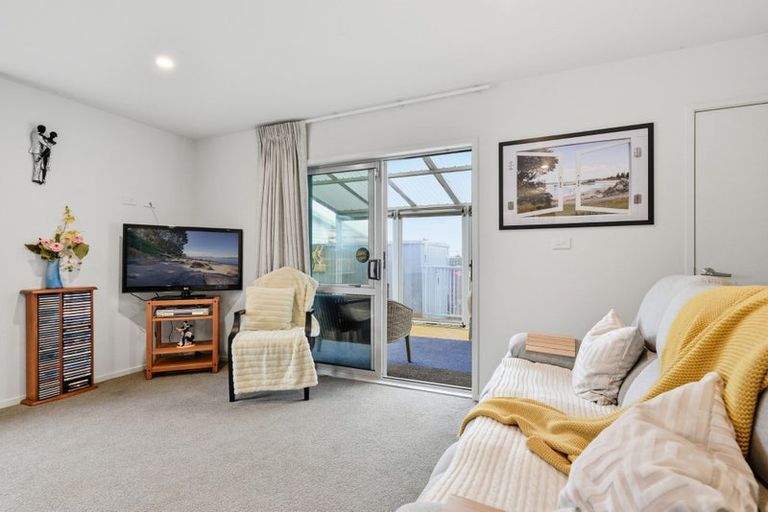 Photo of property in 304/11 Kamahi Crescent, Papamoa Beach, Papamoa, 3118