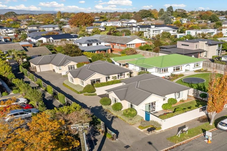 Photo of property in 1/414 Ilam Road, Bryndwr, Christchurch, 8052