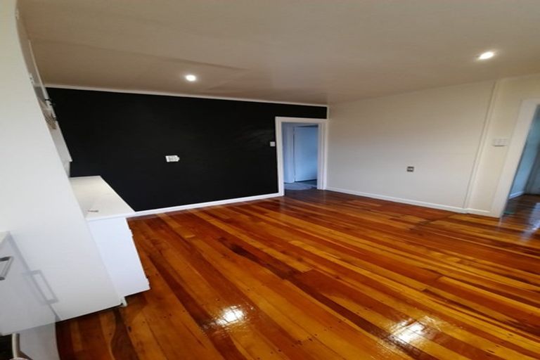 Photo of property in 1/63 Parker Avenue, New Lynn, Auckland, 0600