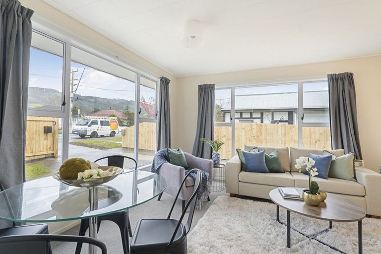 Photo of property in 89a Main Road, Wainuiomata, Lower Hutt, 5014