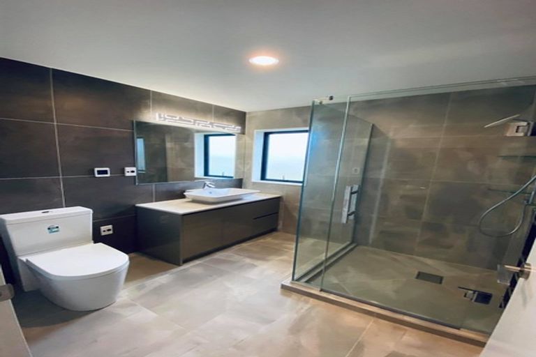 Photo of property in 23b Westgate Drive, Westgate, Auckland, 0614