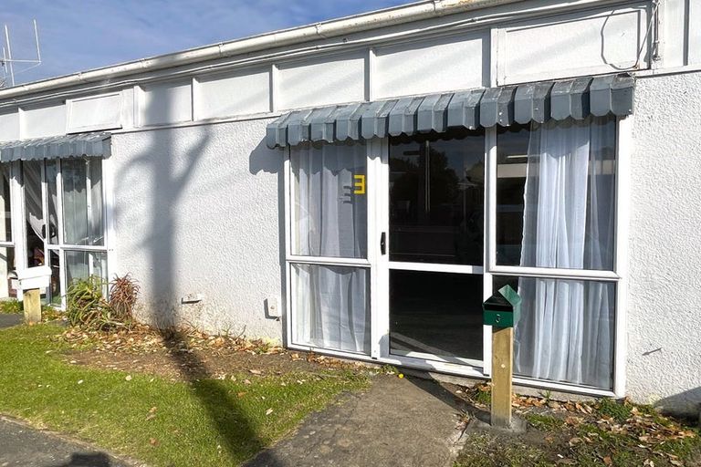 Photo of property in 56 Durie Street, Durie Hill, Wanganui, 4500