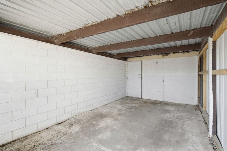 Photo of property in 17a Tainui Street, Castlecliff, Whanganui, 4501