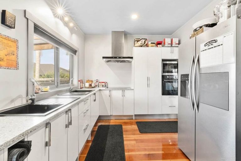 Photo of property in 18a Cameron Street, Papakura, 2110
