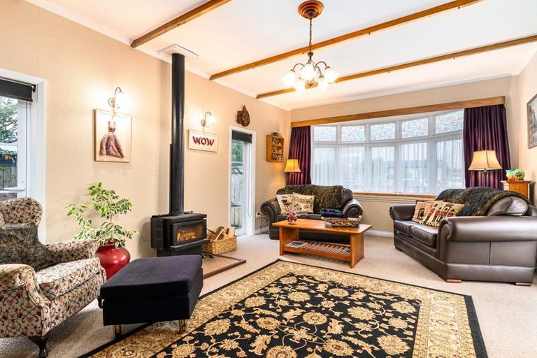 Photo of property in 3 Prince Street, Feilding, 4702
