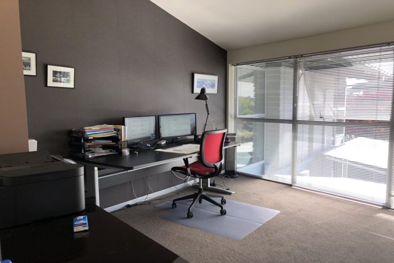 Photo of property in 7 Jane Deans Close, Riccarton, Christchurch, 8011