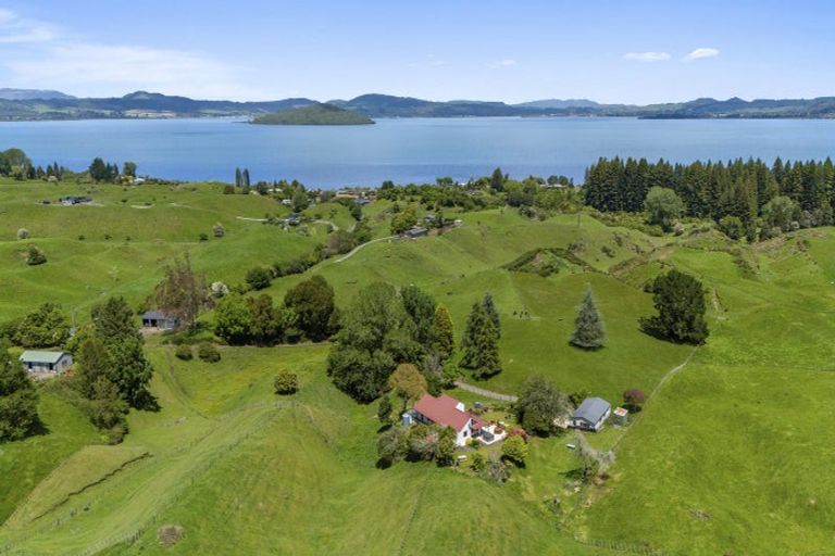 Photo of property in 87 Te Waerenga Road, Hamurana, 3096