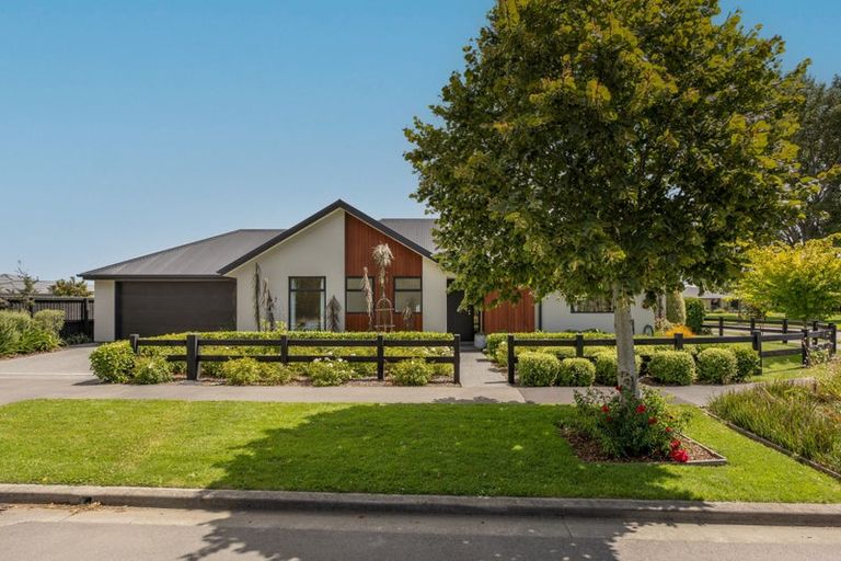 Photo of property in 56 Provincial Road, Halswell, Christchurch, 8025