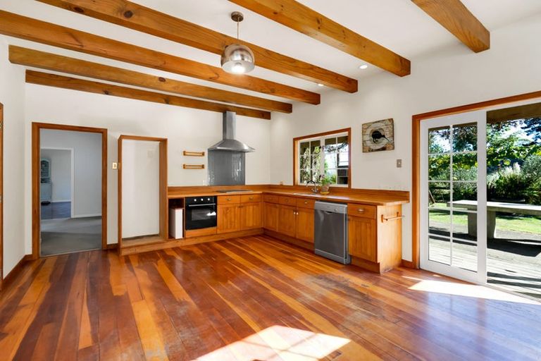 Photo of property in 427 Mataro Road, Onaero, Urenui, 4375