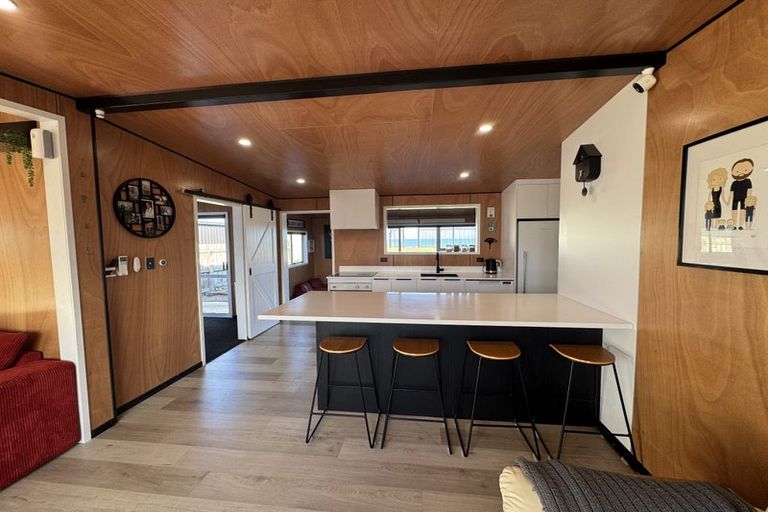 Photo of property in 41 Coleman Avenue, Waverley, 4591