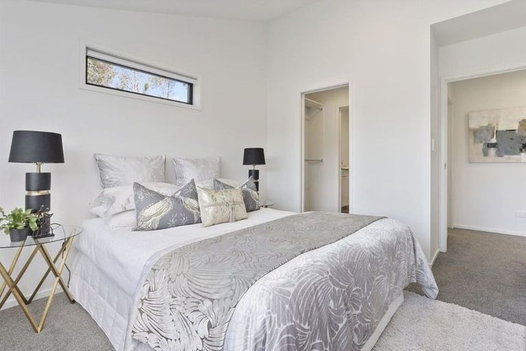Photo of property in 15d/2 Verran Road, Birkenhead, Auckland, 0626