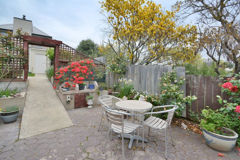 Photo of property in 86 Martin Road, Fairfield, Dunedin, 9018