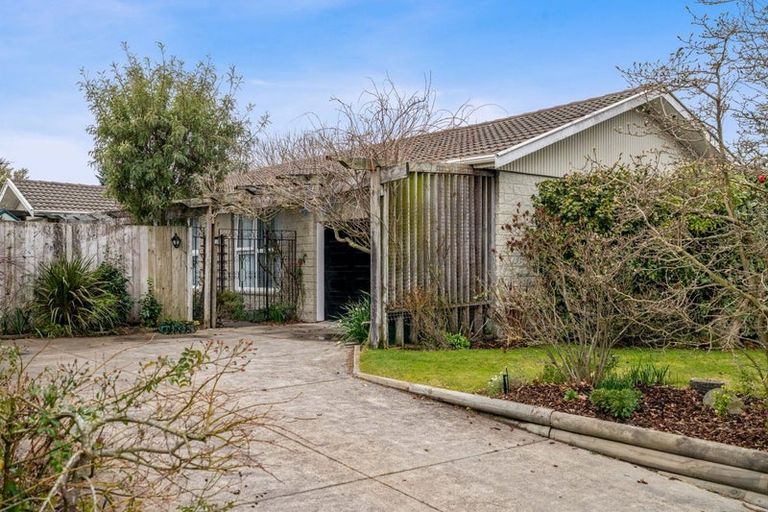 Photo of property in 28 Patterson Terrace, Halswell, Christchurch, 8025