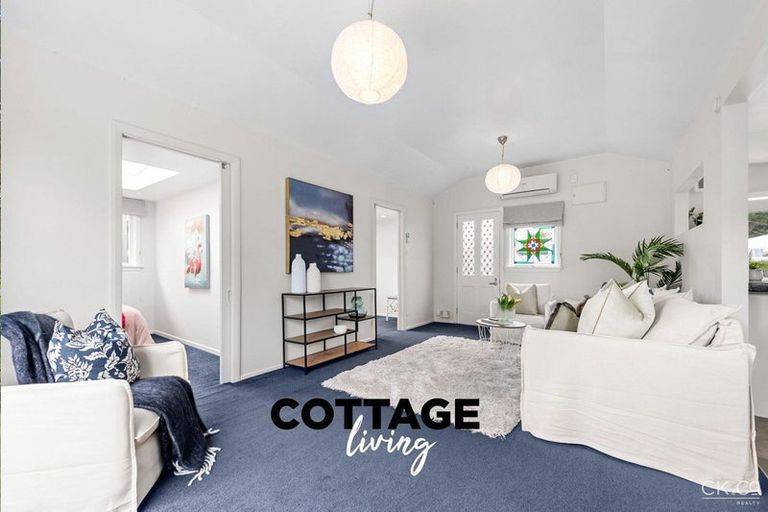 Photo of property in 12a Islington Street, Trentham, Upper Hutt, 5018