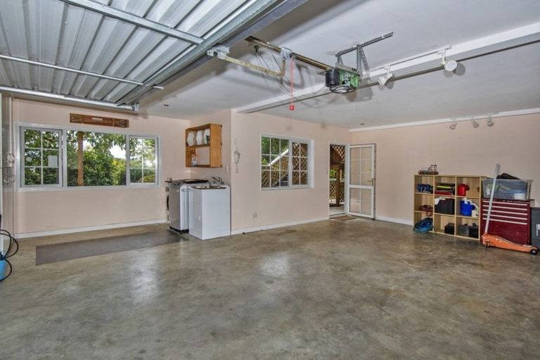 Photo of property in 10 Saint Andrews Place, Te Kamo, Whangarei, 0112