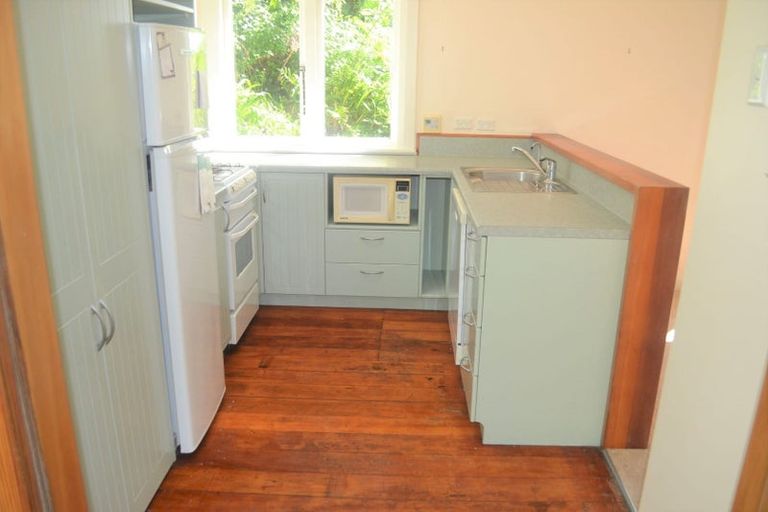 Photo of property in 32 Reuben Avenue, Brooklyn, Wellington, 6021