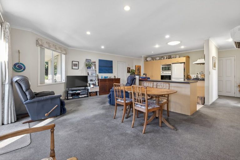 Photo of property in 18 Lionel Place, Mapua, 7005