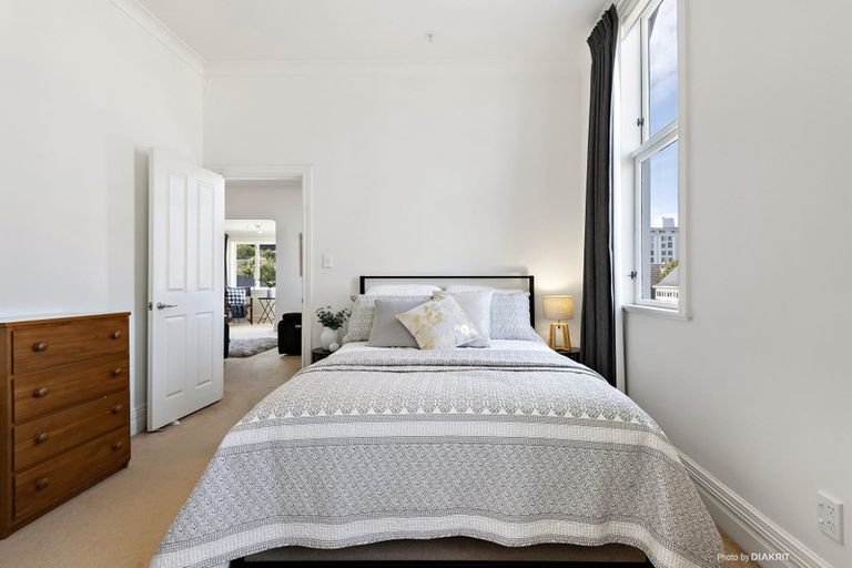 Photo of property in The Villas, 10/33u Hobson Street, Thorndon, Wellington, 6011