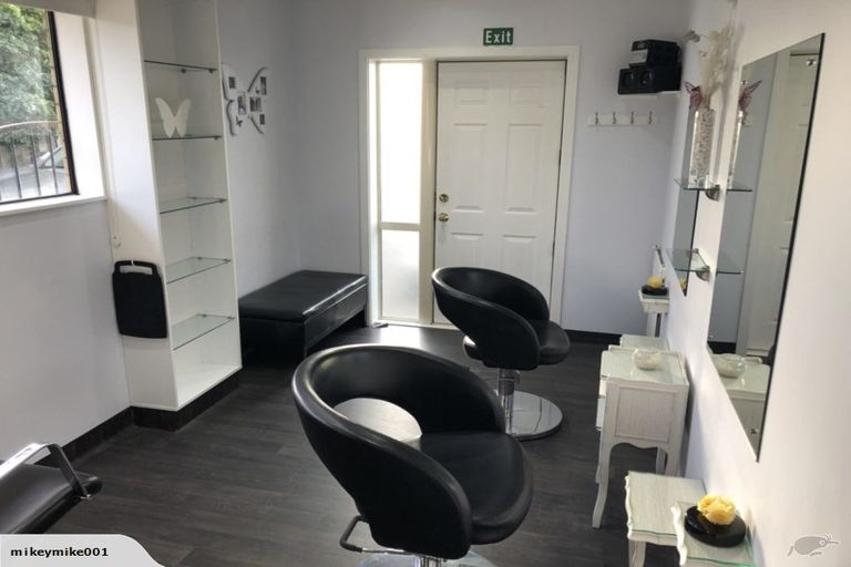 Photo of property in 5 Peel Close, Rolleston, 7614