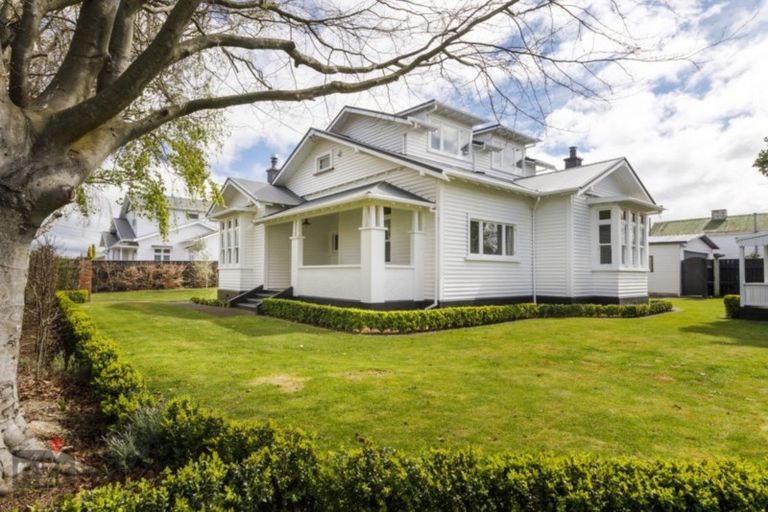 Photo of property in 42 Grey Street, Feilding, 4702