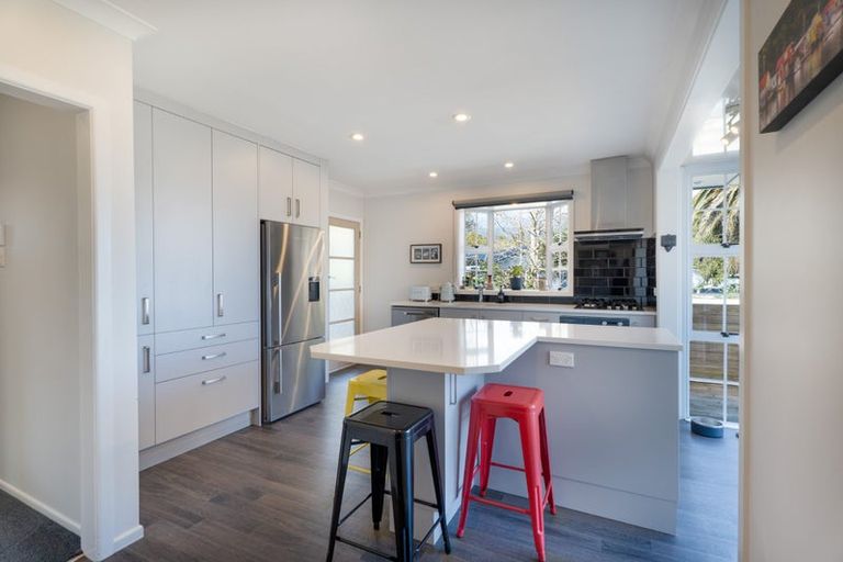 Photo of property in 18 Akatarawa Road, Brown Owl, Upper Hutt, 5018