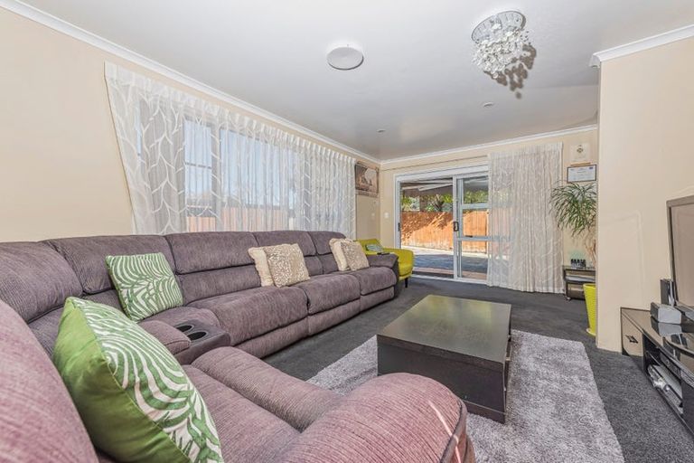Photo of property in 111 Pooks Road, Ranui, Auckland, 0612