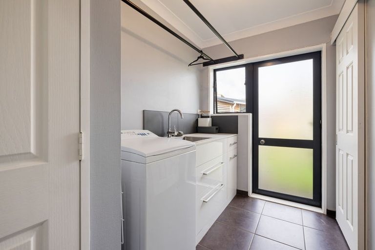 Photo of property in 10 Pascal Place, Flagstaff, Hamilton, 3210