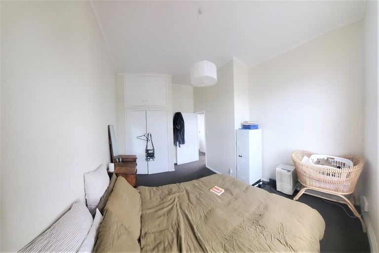 Photo of property in 172 Tasman Street, Mount Cook, Wellington, 6021