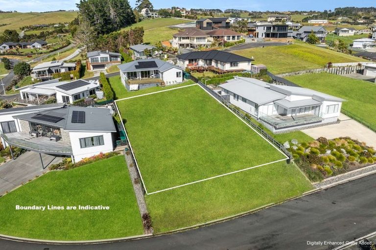 Photo of property in 12 Christine Drive, Coopers Beach, 0420