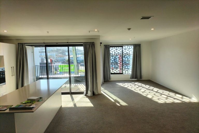 Photo of property in 202/2u Onepu Road, Kilbirnie, Wellington, 6022