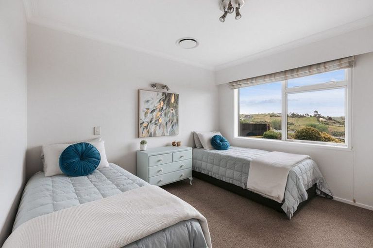 Photo of property in 98 Waikite Road, Welcome Bay, Tauranga, 3175