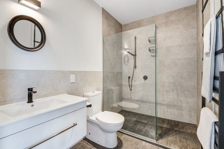 Photo of property in 487 Hibiscus Coast Highway, Orewa, 0931