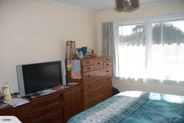 Photo of property in 530f1- Fergusson Drive, Trentham, Upper Hutt, 5018