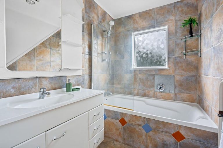 Photo of property in 11 Jeeves Place, Tikipunga, Whangarei, 0112