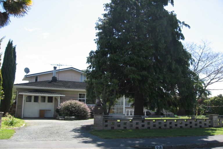 Photo of property in 28 Kaka Street, Stoke, Nelson, 7011