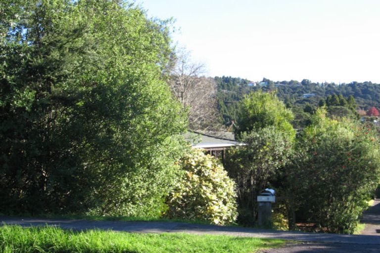 Photo of property in 1/85 Konini Road, Titirangi, Auckland, 0604