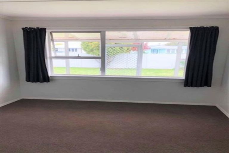 Photo of property in 126 Waihi Road, Hawera, 4610