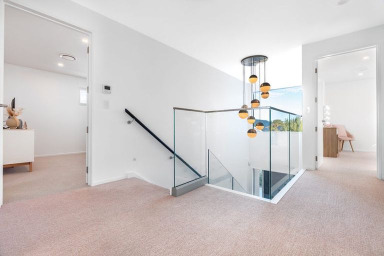 Photo of property in 2/179 Weston Road, St Albans, Christchurch, 8052