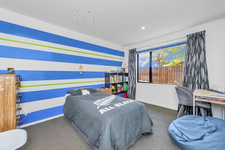 Photo of property in 48c Lewis Crescent, Rolleston, 7614